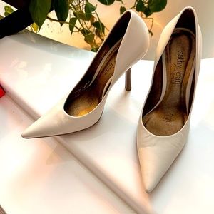 Cathy Jean heels size 7
